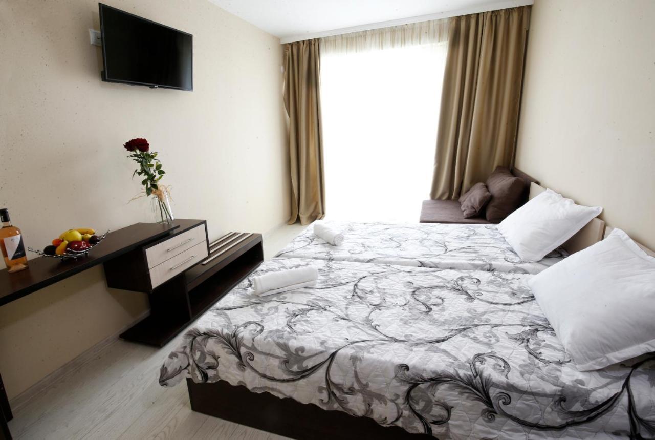 Stayinn Rainbow Houses Beachfront By Asteri Hotels Sunny Beach Exterior photo